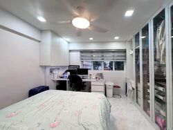 Blk 533 Hougang Avenue 6 (Hougang), HDB Executive #619996041